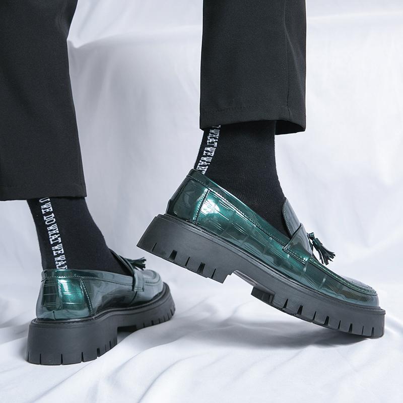 2024 New Men Tassel Casual Leather Shoes Mens Handmade Thick Soled Brand Luxury British Style Anti-slip Wearable Business Shoes