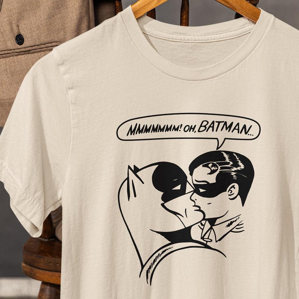 Superheroes Gay Kiss Pop Cotton Unisex Tee T-Shirt