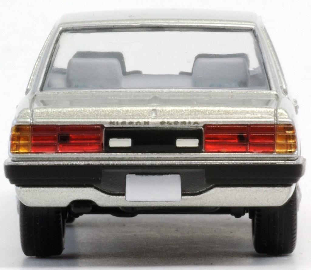 Tomica Limited Vintage Gloria 280E Готовая модель LV-N102b (Серебряный) -