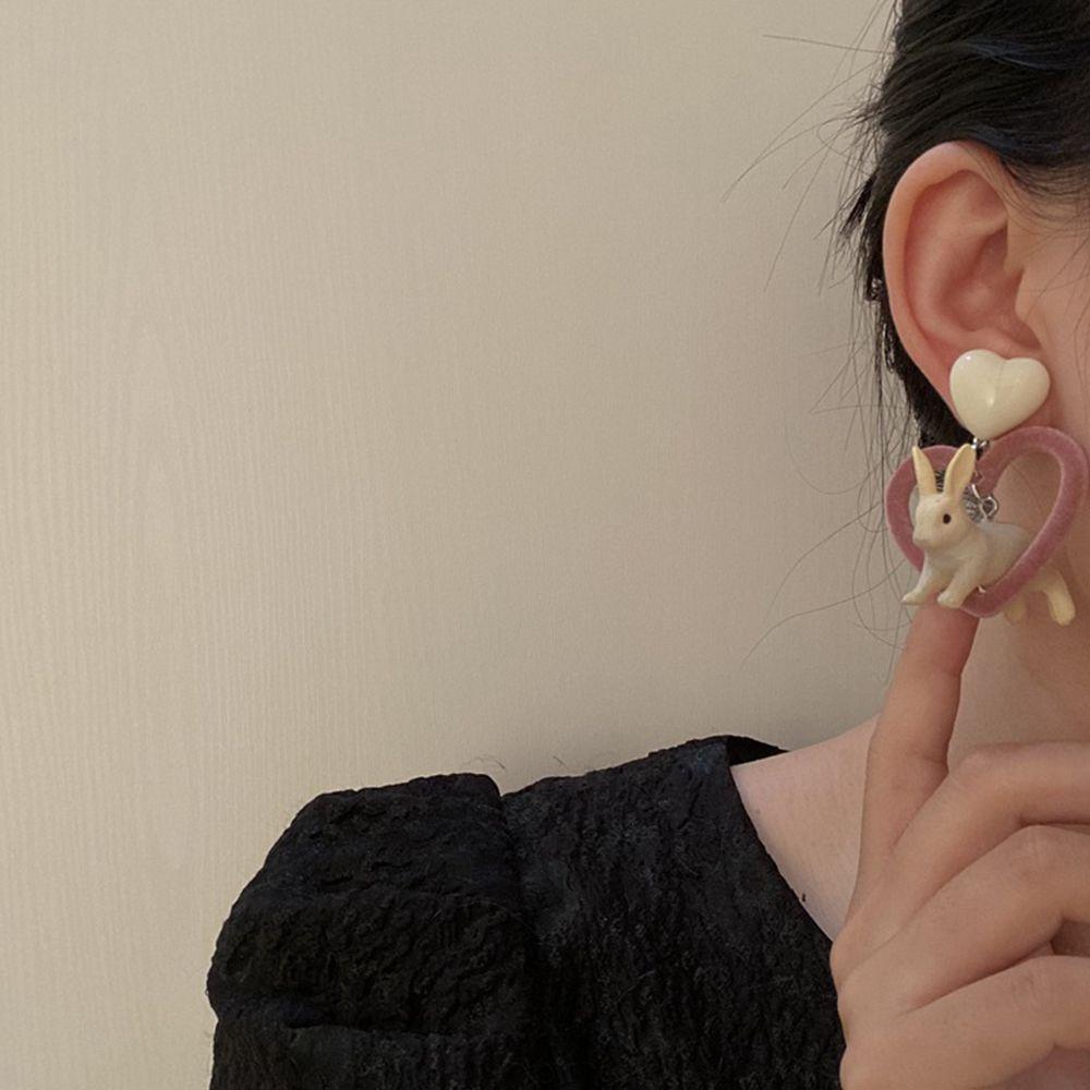 Girls Gifts White Heart Rabbit Korean Style Jewelry Animal Earrings Women Earrings Resin Jewelry
