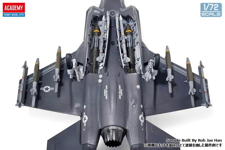 Academy Лайтнинг II 1000-й Пластиковая модель 12591 1/72 F-35A (Самолет)
