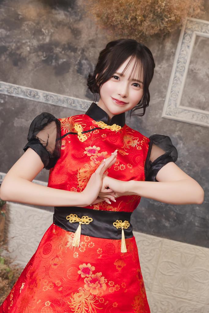 Clearstone Women's Red Chinese Costume for Halloween