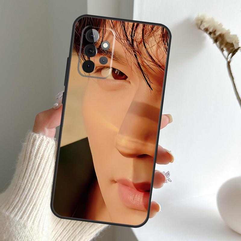 Корейский актер Ли Мин Хо Чехол Для Samsung Galaxy A55 A15 A35 A56 A06 A16 A26 A36 A32 A52 A13 A33 A53 A14 A34 A54 A17