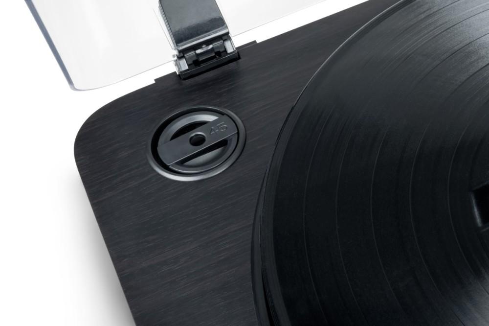 Thomson TT650BT - проигрыватель с встроенными динамиками, Bluetooth и USB, Thomson