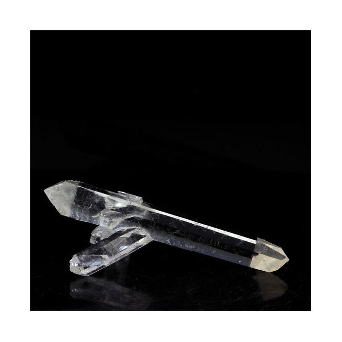 Pierres et Minéraux. Quartz biterminé. 25.0 ct. La Gardette Mine, Bourg d'Oisans, Isère, France.