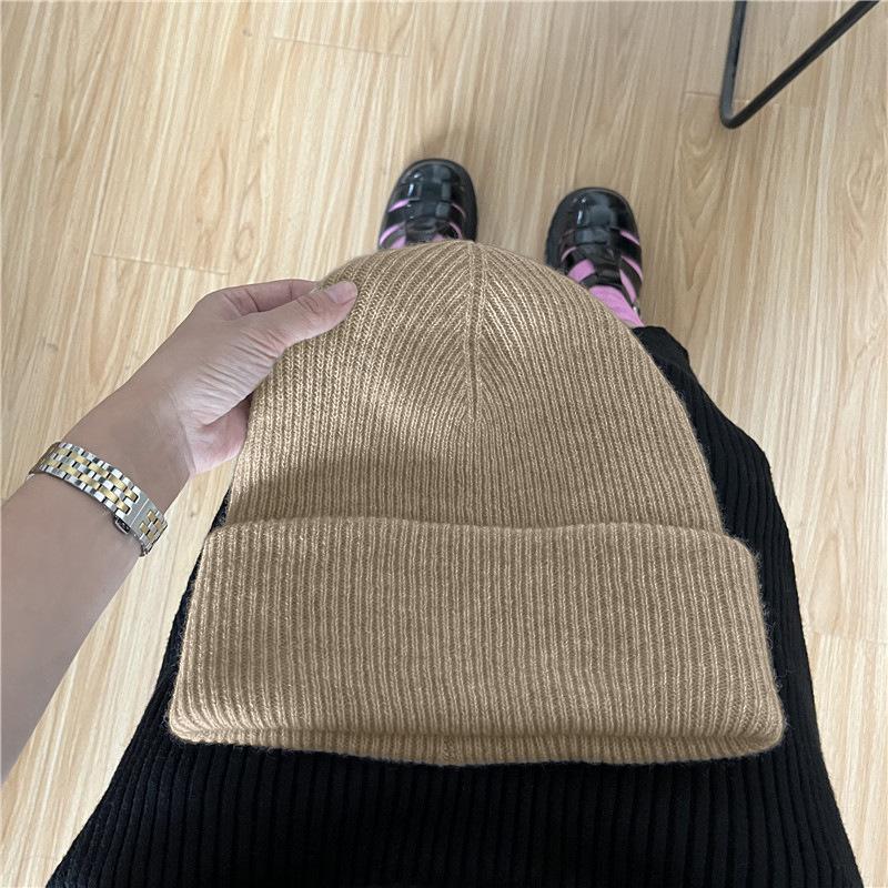 Женская шерстяная шапка Тепло и защита ушей Вязаная шапка Большая голова Маленькое лицо