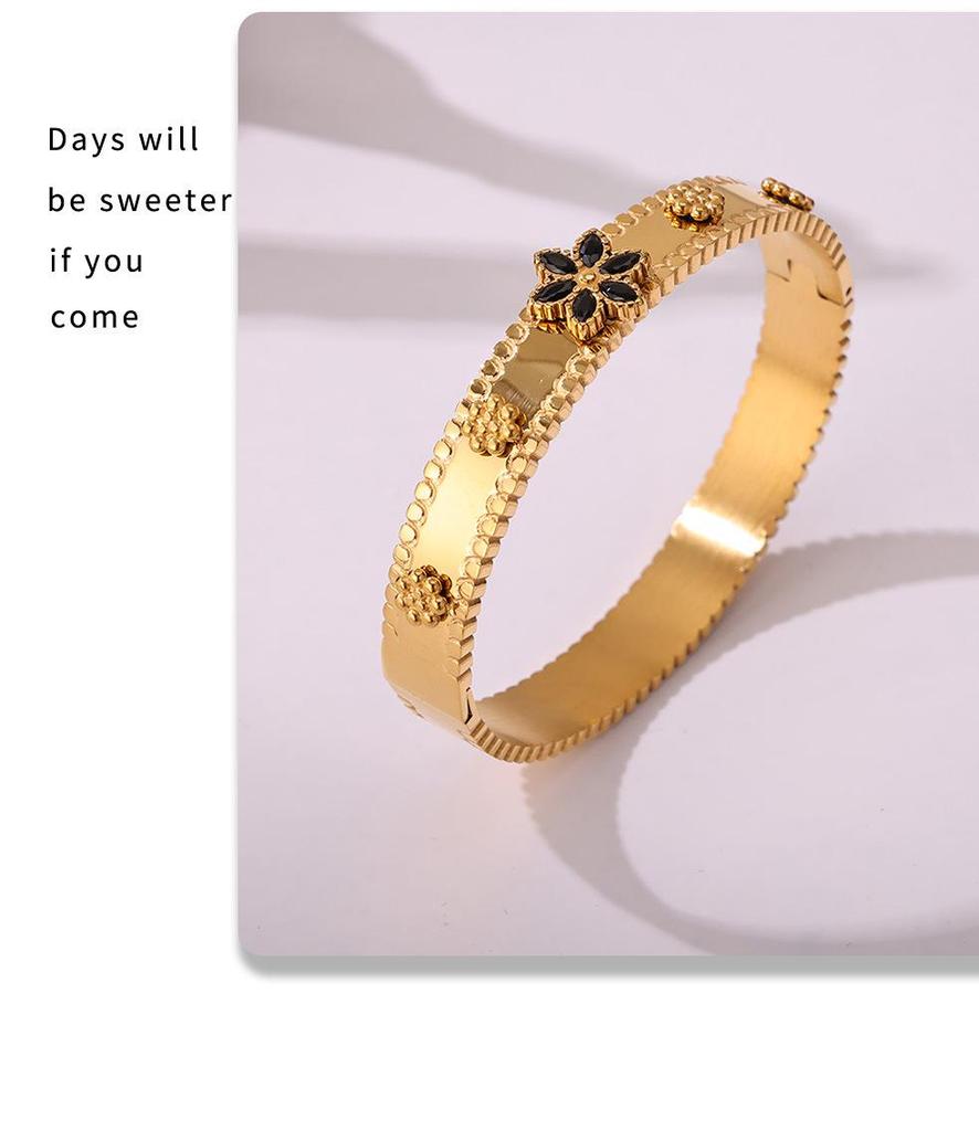 Браслет из циркония в форме снежинки на колесе обозрения с позолотой 18 карат