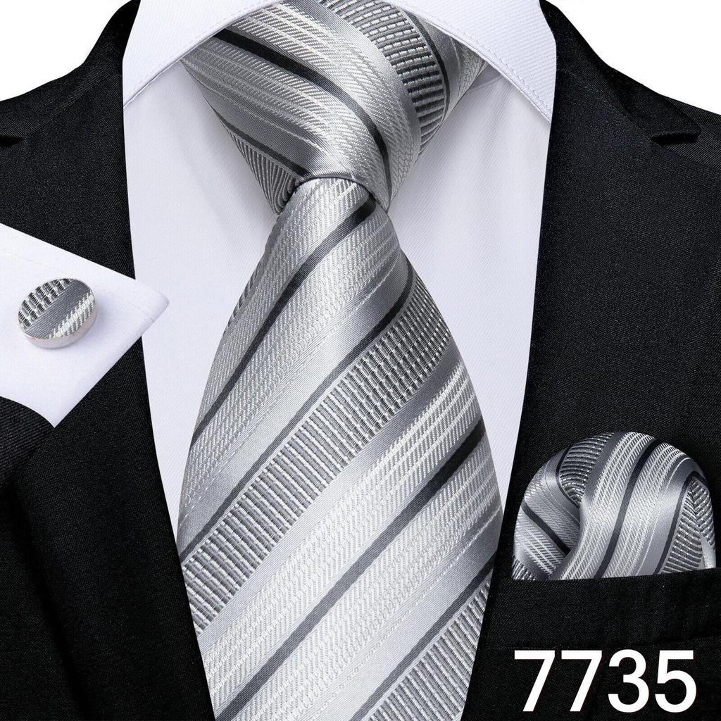 Мужской классический галстук