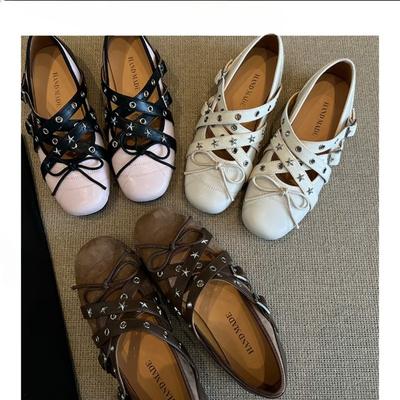 Балетки с перекрестными ремешками