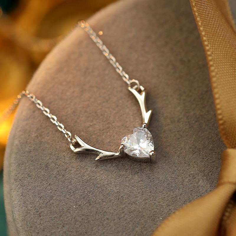 Banyan Tree S925 Silver Deer Antler Necklace: Luxury Clavicle Chain, Perfect Gift for Her