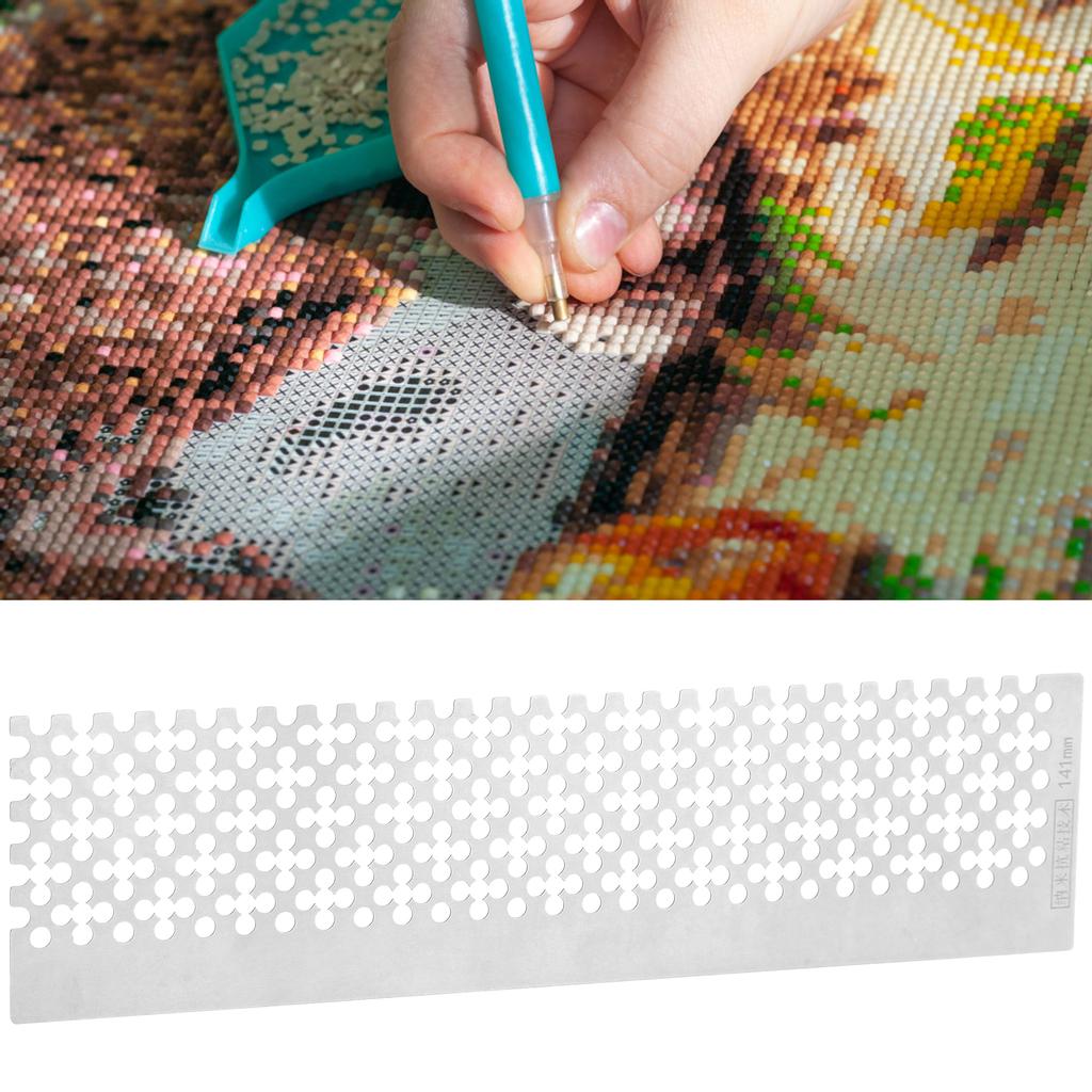 Круглая линейка Fix Tools Quincunx Shape из нержавеющей стали для стразов, 325 отверстий