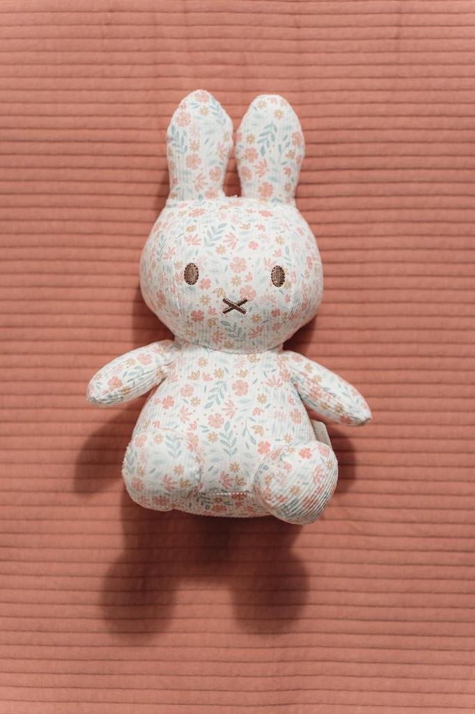 Little Dutch Miffy X Little Dutch Plush Toy, 20cm, Lucky BlossomAll Patterns, TYLITNIJN366