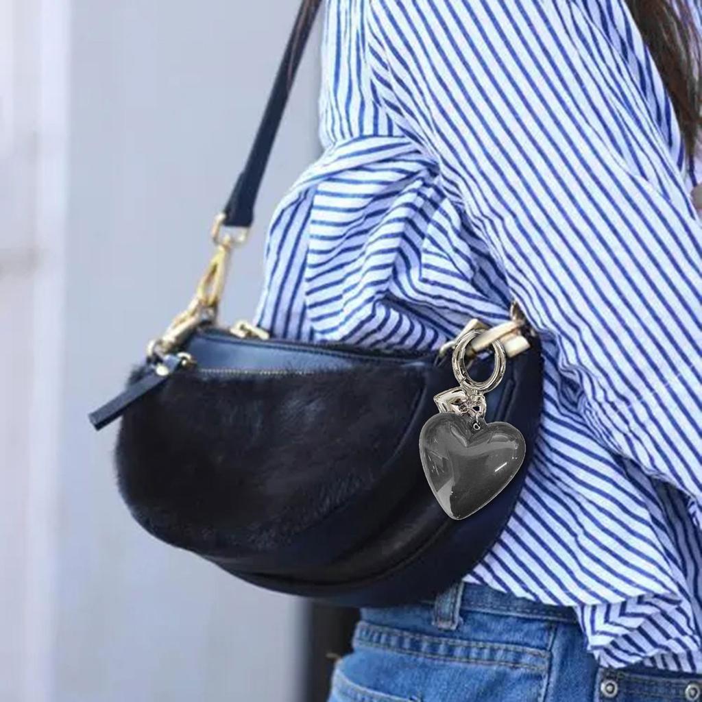 Stylish Keychain with Large Heart Pendant Dainty Heart Keyring Stylish Key Chain Delicate Decoration for Keys and Bags