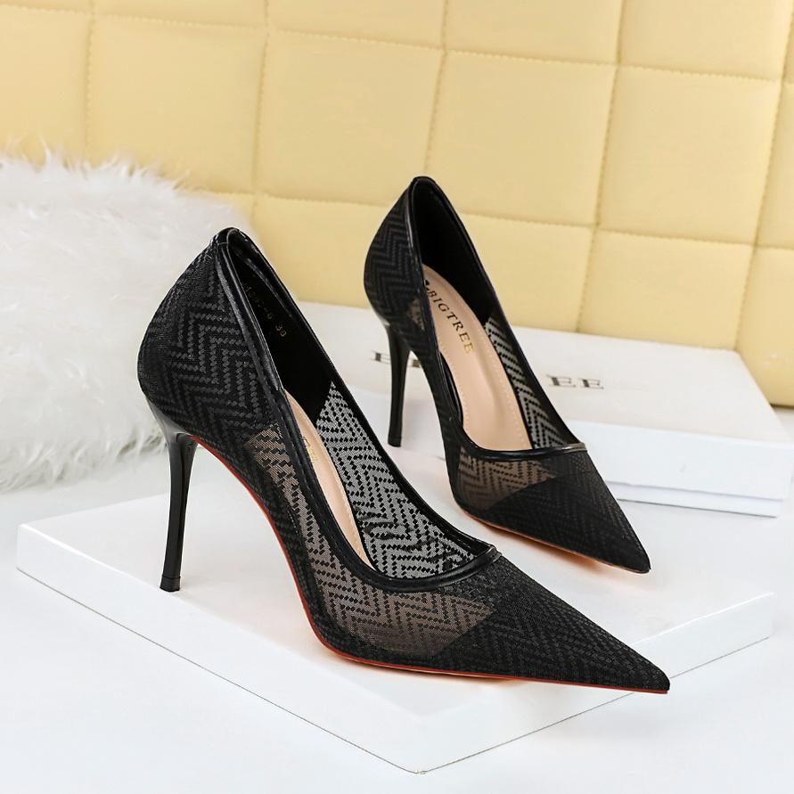 Модные женские туфли на высоком каблуке, острые сексуальные сетчатые туфли с открытым носком и кружевом
