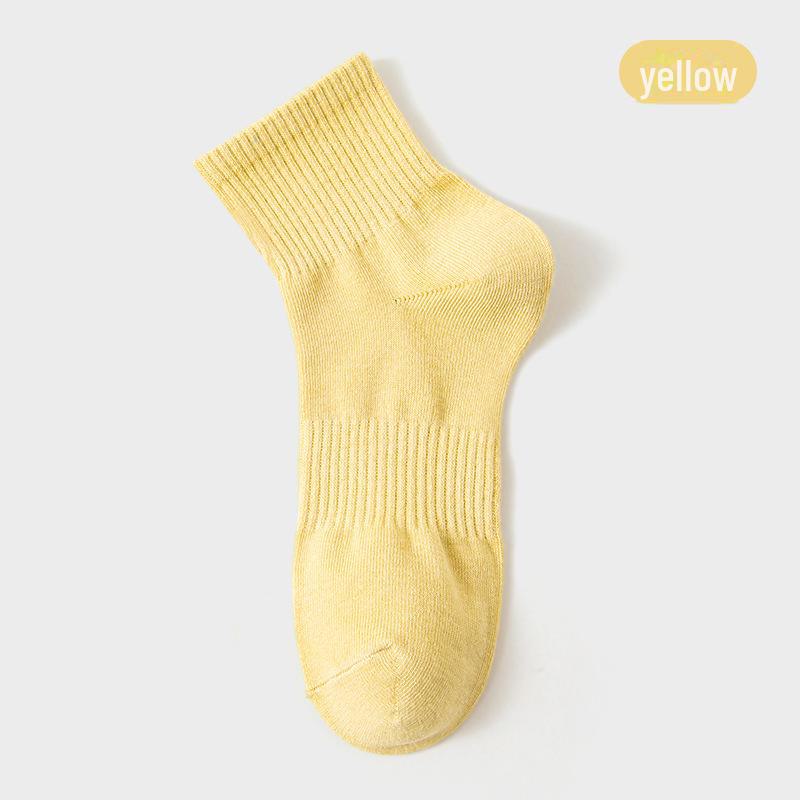 Женские повседневные носки средней длины из чесаного хлопка осенне-зимнего периода — однотонные, антипиллинговые, дезодорирующие спортивные носки.