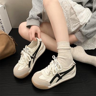 Женская обувь – Кроссовки