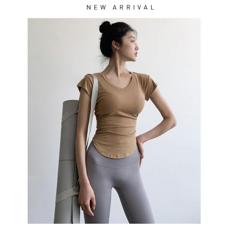 Women Crew Neck Curved Hem Solid Short Sleeve Slim Fit Basic Casual T-shirt