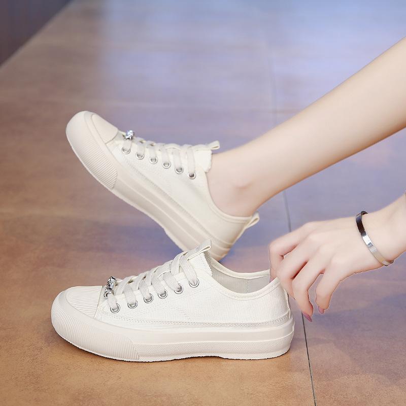 Flat Bottom Thin New Non-slip Board Shoes 2025 Casual Little White Shoes Breathable and Versatile Summer Canvas Shoes Women