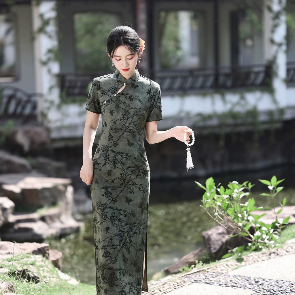 1011 Chinese style summer and autumn new improved flocked cheongsam long wedding ceremony daily self-cultivation Chinese performance