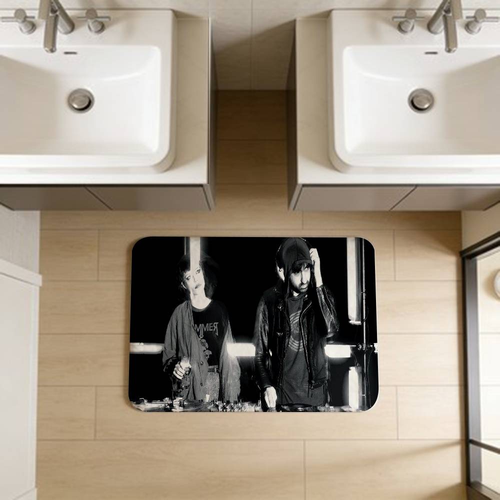 Crystal Castles Band Amnesty Entrance Door Mat Nordic Style Home Doormat Bathroom-Toilet Mats Bedroom Hotel Decor Mat
