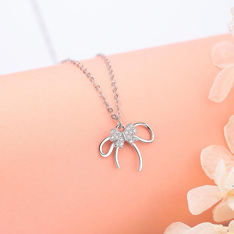 Изысканное ожерелье-бантик для женщин с передовым дизайнерским чутьем, новая легкая роскошная цепочка-воротник