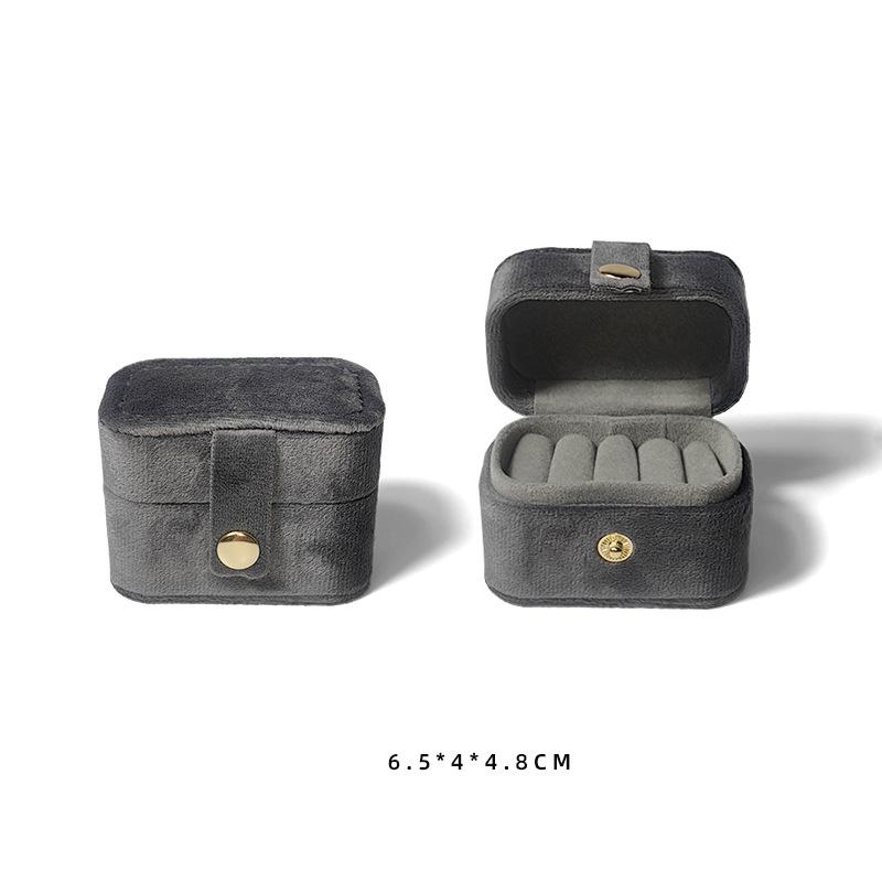 Мини-бархатная шкатулка-органайзер для ювелирных изделий для женщин, переносная дорожная коробка для хранения сережек и колец, витрина для ювелирных изделий