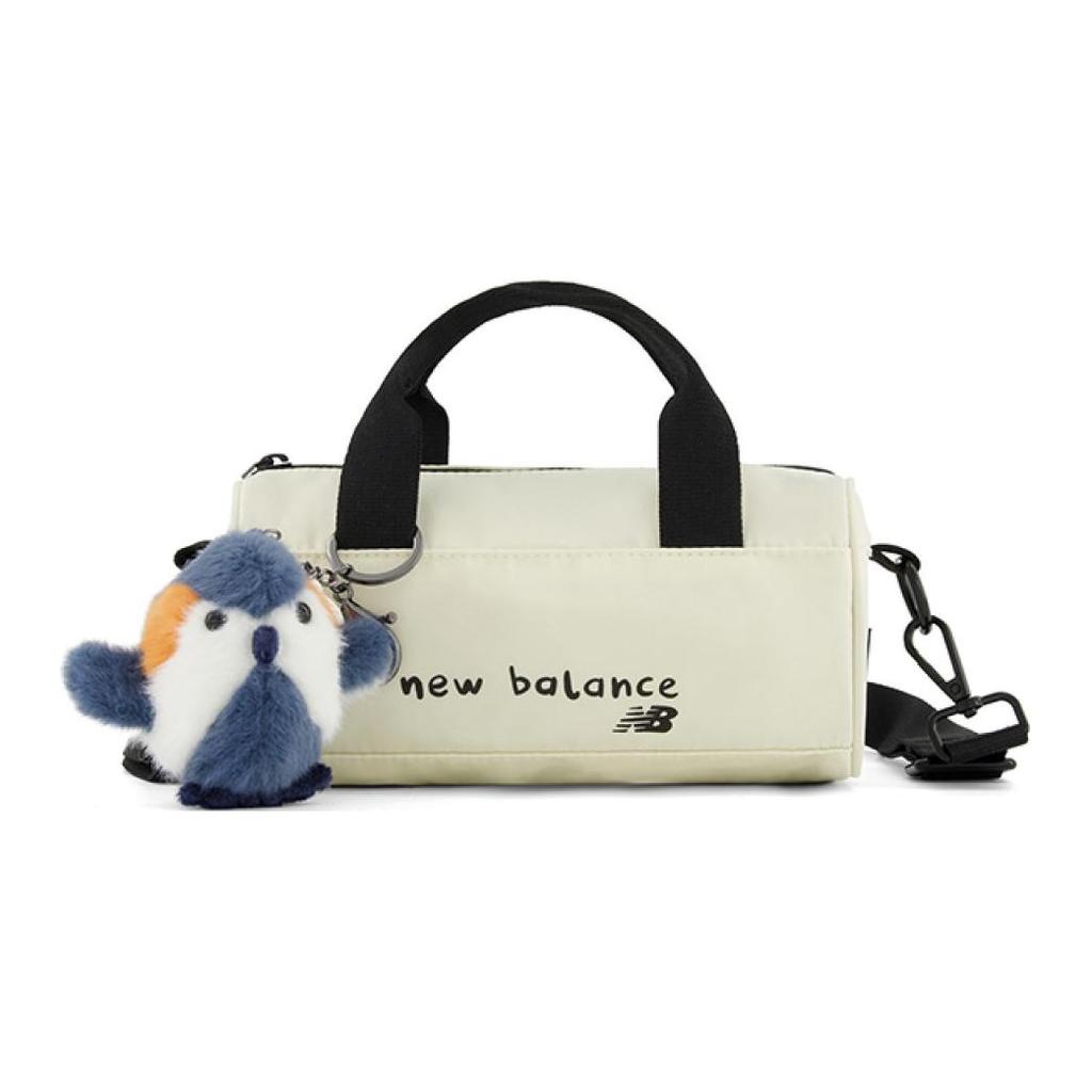 New Balance Fabric Handbag, Shoulder Bag, Crossbody Bag Regular Unisex White New Balance LAB42411-CIC