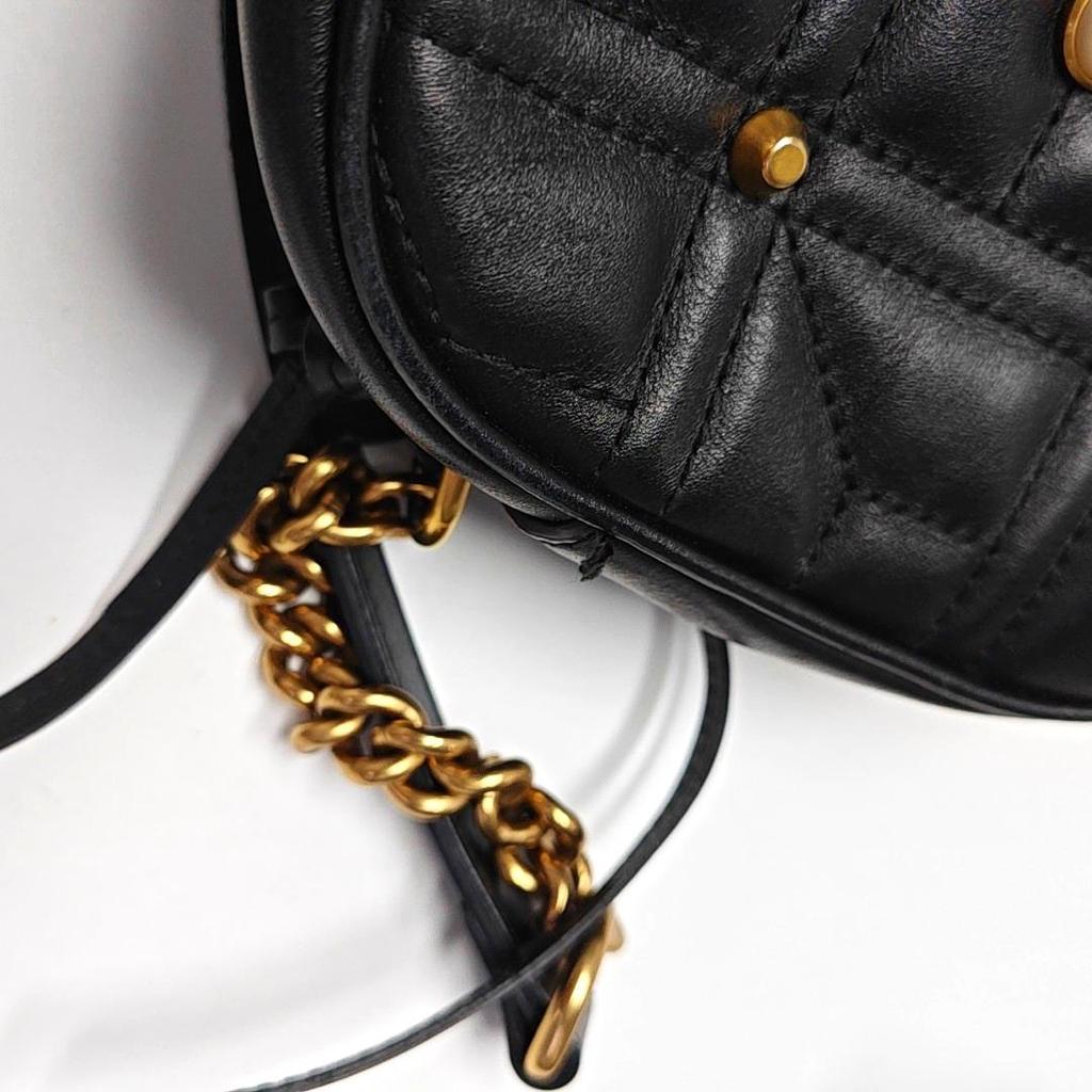 [Pre-Owned] GG Marmont Small Black Leather Quilted Shoulder Bag - Very Good #1XP1GEO
