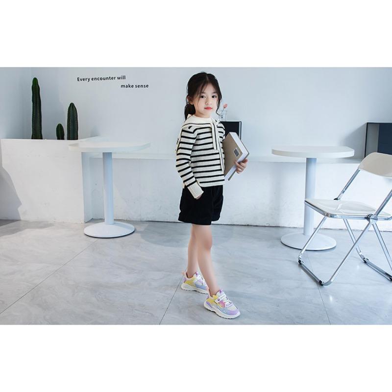 Спортивная обувь для девочек, новые зимние кроссовки с шерстяной подкладкой, для мальчиков начальной школы, хлопковая обувь для девочек, водонепроницаемая