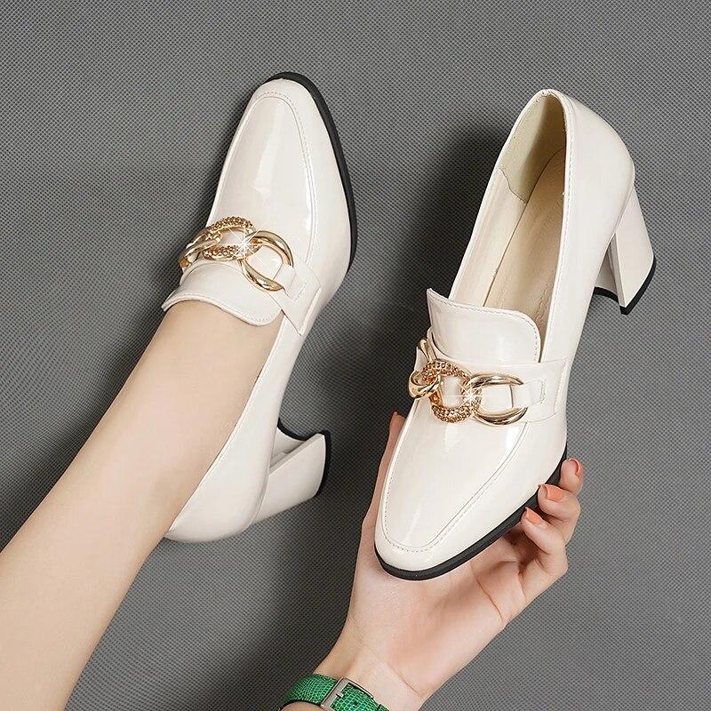 Сандалии с острым носком, модельные туфли на высоком каблуке, туфли на высоком каблуке с цепочкой, женские туфли на высоком каблуке, бежевые офисные туфли на высоком каблуке