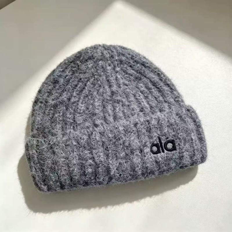 Womens Oversized Knit Beanie Hat Winter Warm Ear Protection Thick Wool Blend Cap Cold Weather