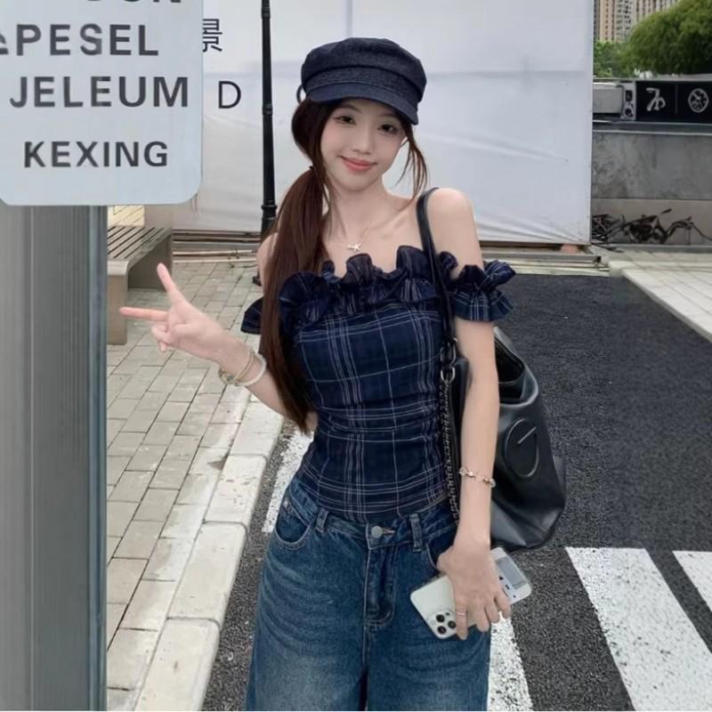 French Retro Fungus Rimmed One-shoulder T-shirt Women Irregular Slim Waist Short Off-shoulder Plaid Top