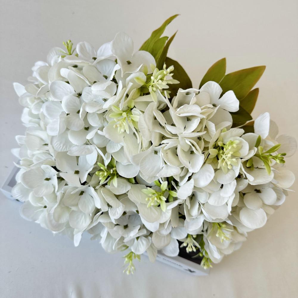 Silk Fake Hydrangea Flowers 7 Heads Bridal Hydrangea Bouquet for Home Party Wedding
