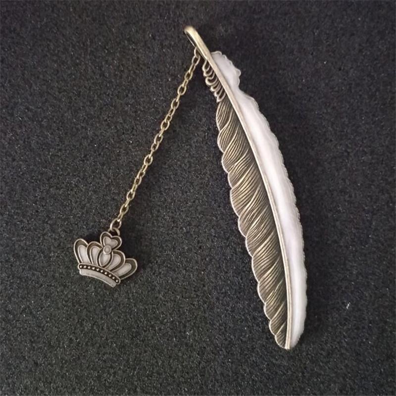 Student Girl Fashion Classics Odonate Leaves Lead Free Alloy Bookmark Gift Single
