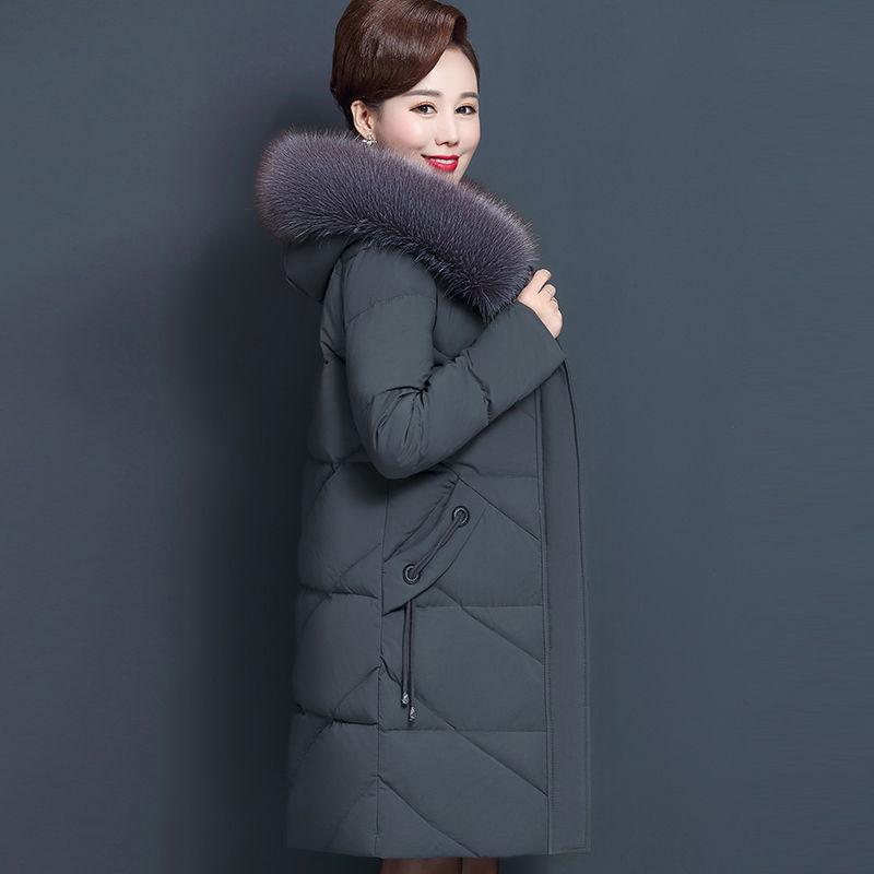 Зимнее пальто для матери в западном стиле, женская куртка среднего возраста и пожилого возраста с длинным большим меховым воротником, благородная толстая пуховая куртка