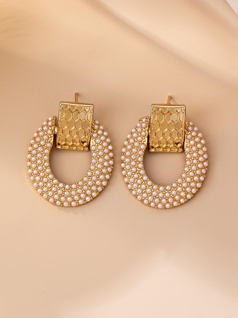 Honeycomb Pattern Block Stitched Pearl Half Hoop Metal Earrings, Vintage Elegant Statement Jewelry for Women