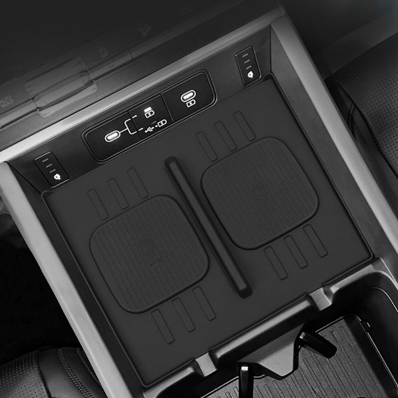 Silicone Not  Slip Pad Wireless Charging Silicone Mat Stable Wireless Charges Pad Fast Charging Solution for Vehicles 