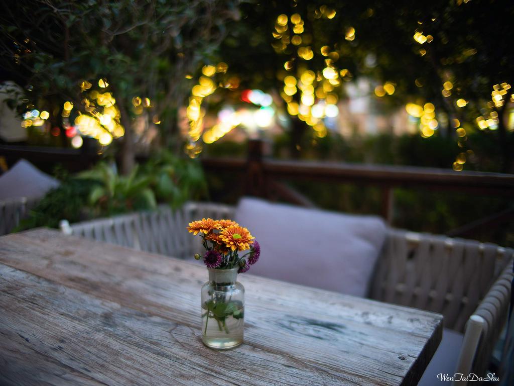 Zhong Yi Optics Speedmaster 17mm Micro Four Thirds Prime Lens F0.95 (Silver)