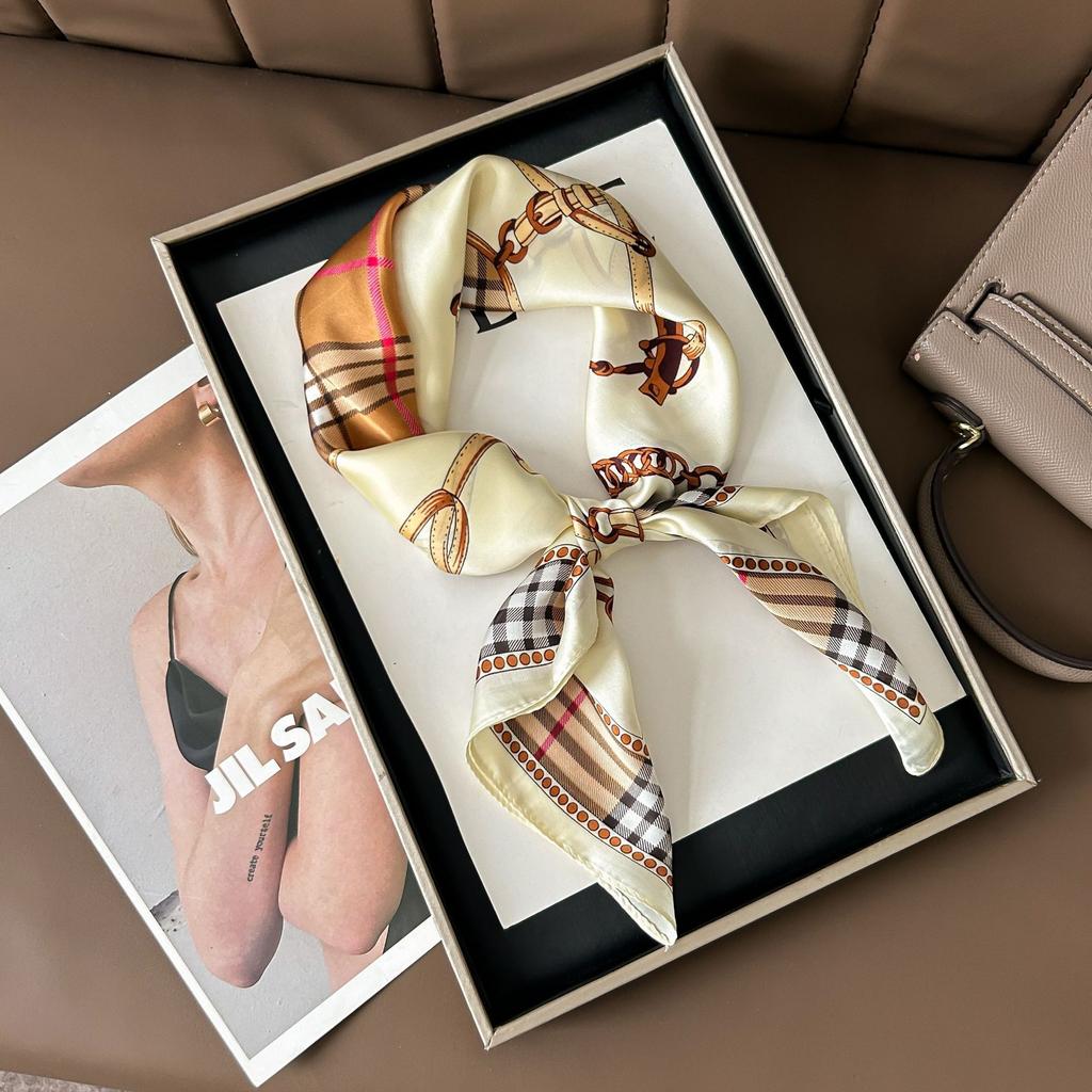 Шелковый шарф женский модный универсальный высокий смысл 70 квадратный шарф защита шеи шарф ретро шарф сумка