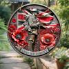 2D Flat, 1 PC UK Fallen Soldiers Remembrance Day Wooden Hanging Decorative Sign and Plaque, “Lest We Forget”, Wall Art Signs Farmhouse Decor, Indoor