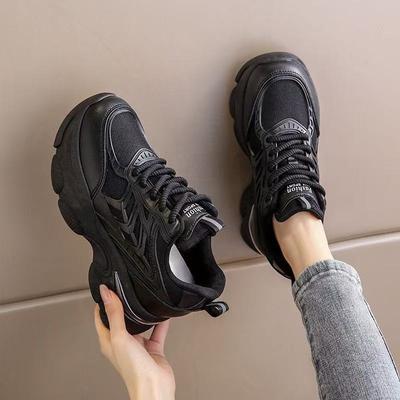 Женская одинарная обувь с внутренним увеличением высоты, весенняя новинка, дышащие кроссовки, платформа, сетка, маленькая спортивная повседневная обувь для женщин