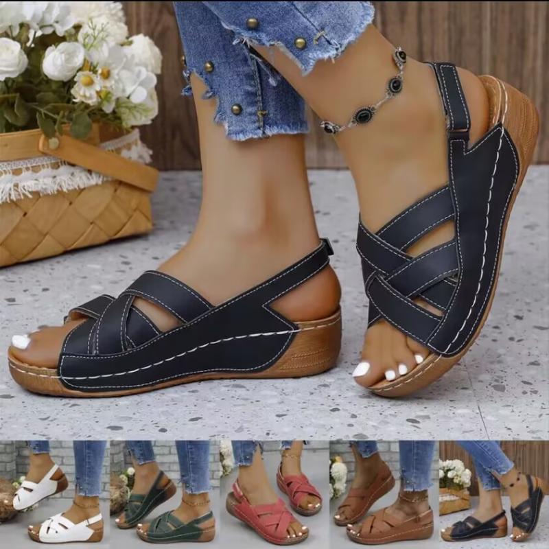 Модные сандалии женские летние тапочки на платформе женские удобные легкие босоножки на танкетке женские толстые нескользящие пляжные туфли