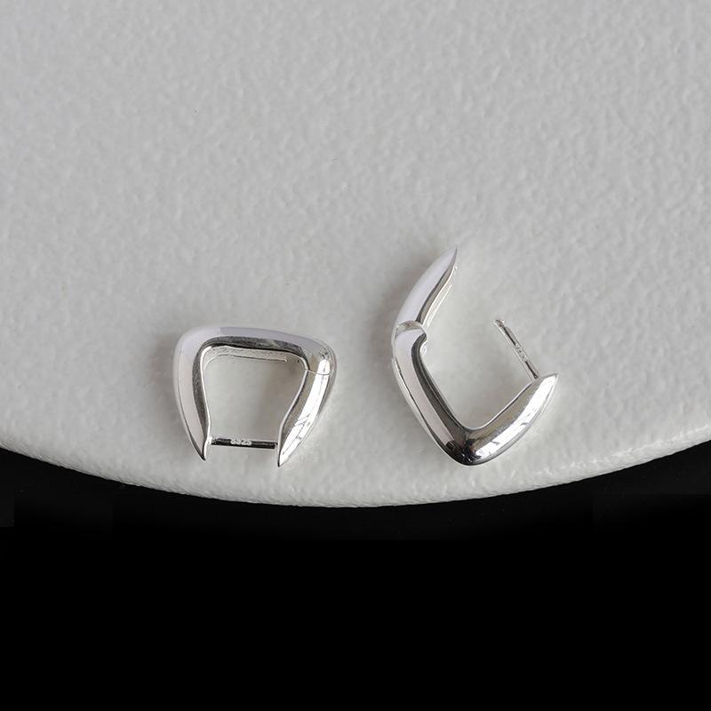 S925 Sterling Silver Glossy U-Shaped Ear Clip Women's Special-Interest Design High-Grade Basic Style Square Earrings Simple Commute