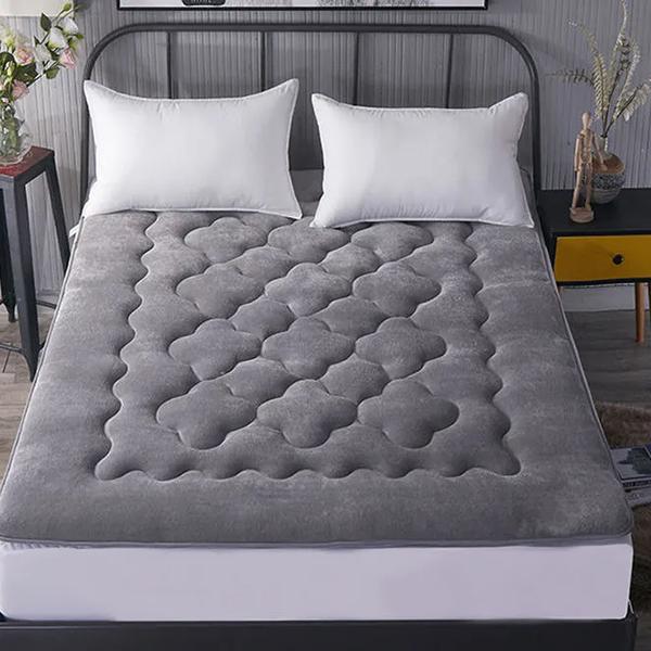 WTEMPO Foldable Flannel Mattress Warm Thickened Mattress Tatami Mat Anti-slip Home Bed Blanket Single and Double Dormitories