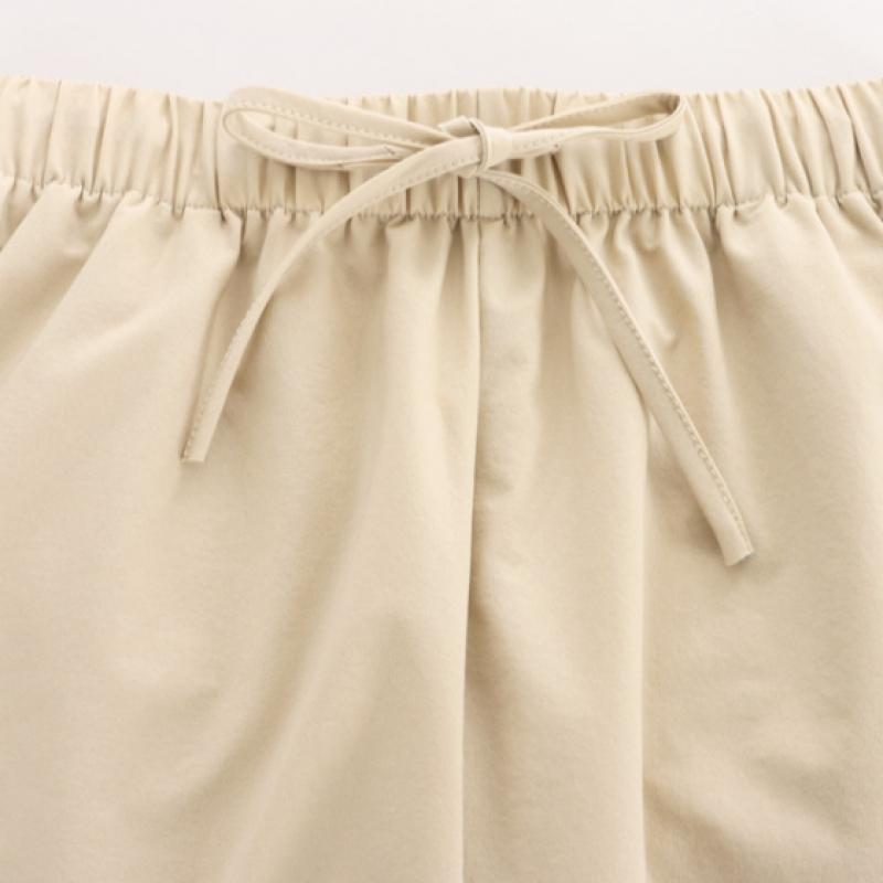 Shop Women Banding Span Short Pants Beige Pic Wpt 1535