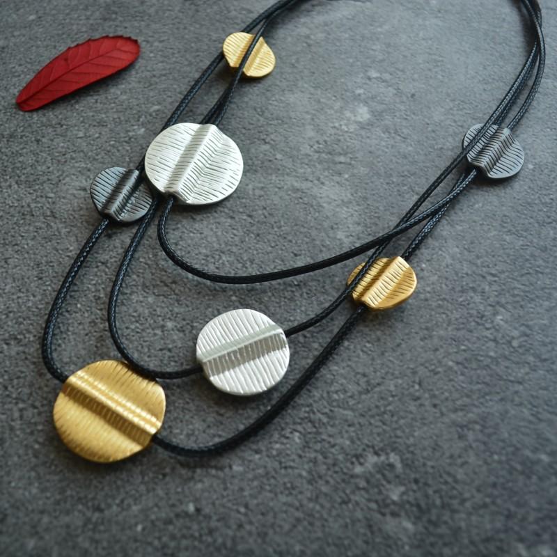 Минималистский стиль Ins, женская европейская и американская мода, новое геометрическое круглое двухцветное многослойное короткое ожерелье, цепочка на ключицу