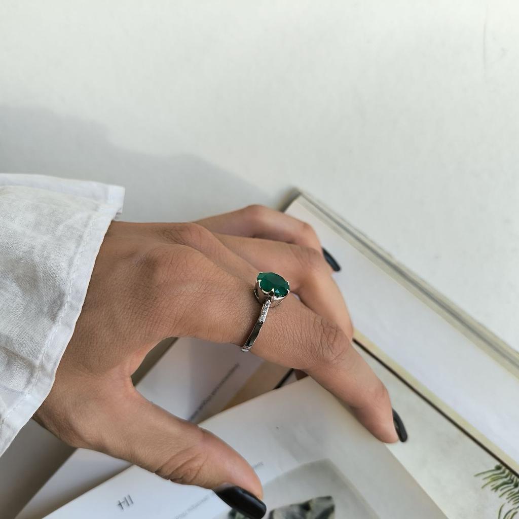 Серебряное кольцо с натуральным агатом 3.664ct, вес изделия 3,55 гр (2189732)