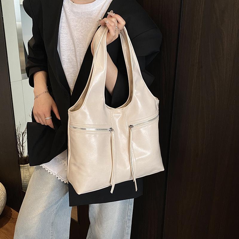 Сумка большой вместимости Женская сумка Новая на плечо Подмышку Сумка-тоут для поездок