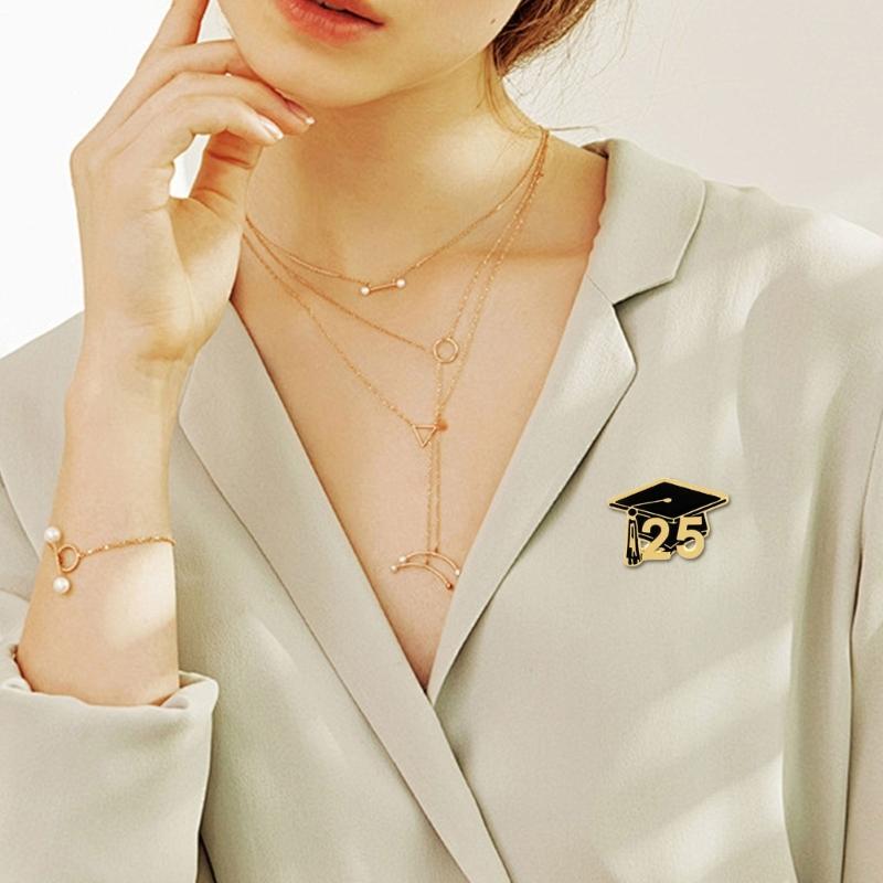 Elegant Graduation Caps Brooch Pin Beautifully Crafted Graduate Caps Pin Badge Adornment Enhancing Ceremony Attire