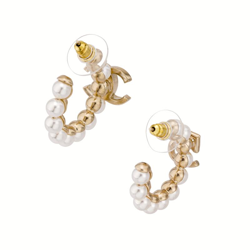 Chanel Металлические серьги-кольца с жемчугом